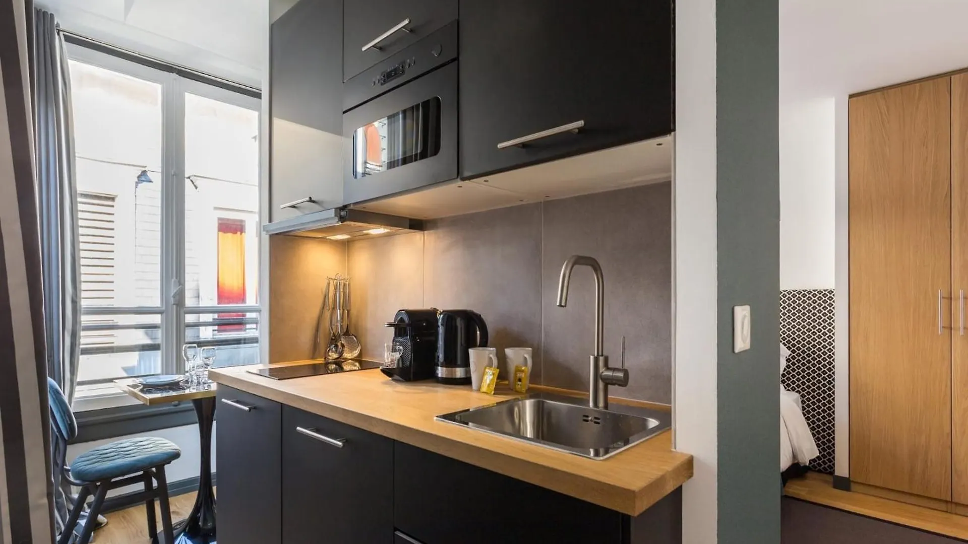 Cosy Apartment - 1Br 2P - Faubourg-Du-Roule Paris 0*,  France